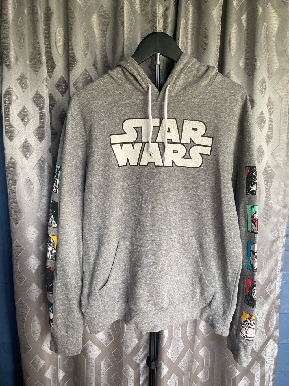 Star Wars Unisex Graphic Hoodie Heather Gray Colorful Character Sleeves M